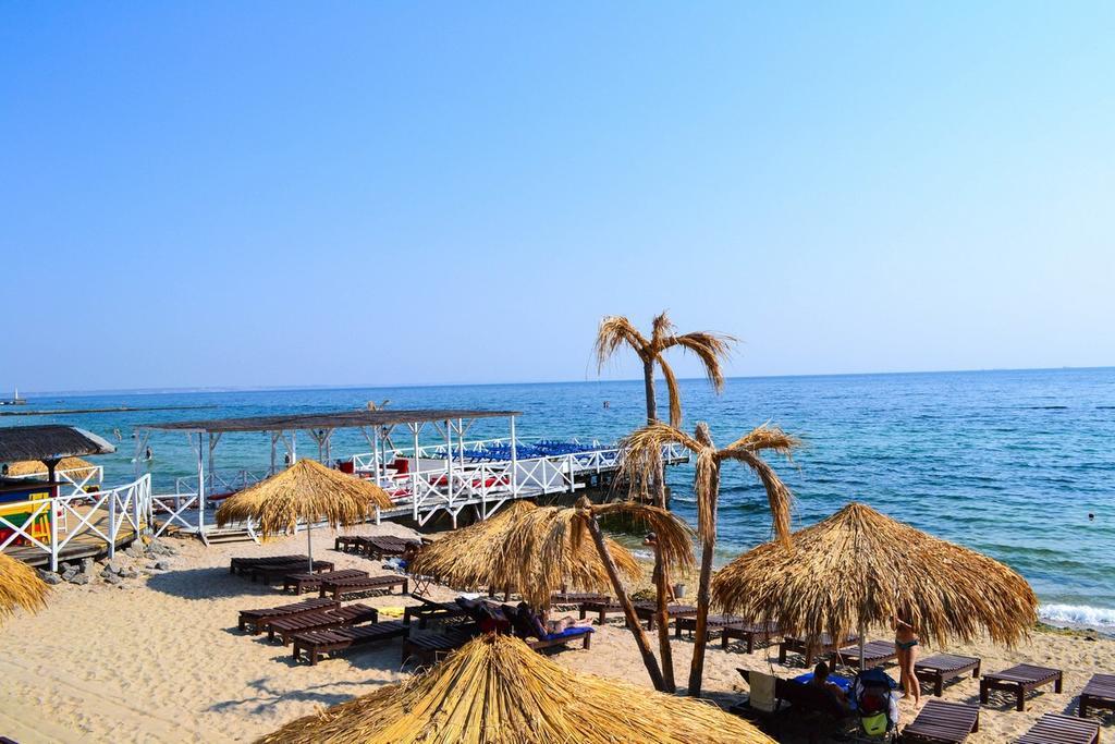 Pleasure Apartment Near Center Of Odessa Luaran gambar